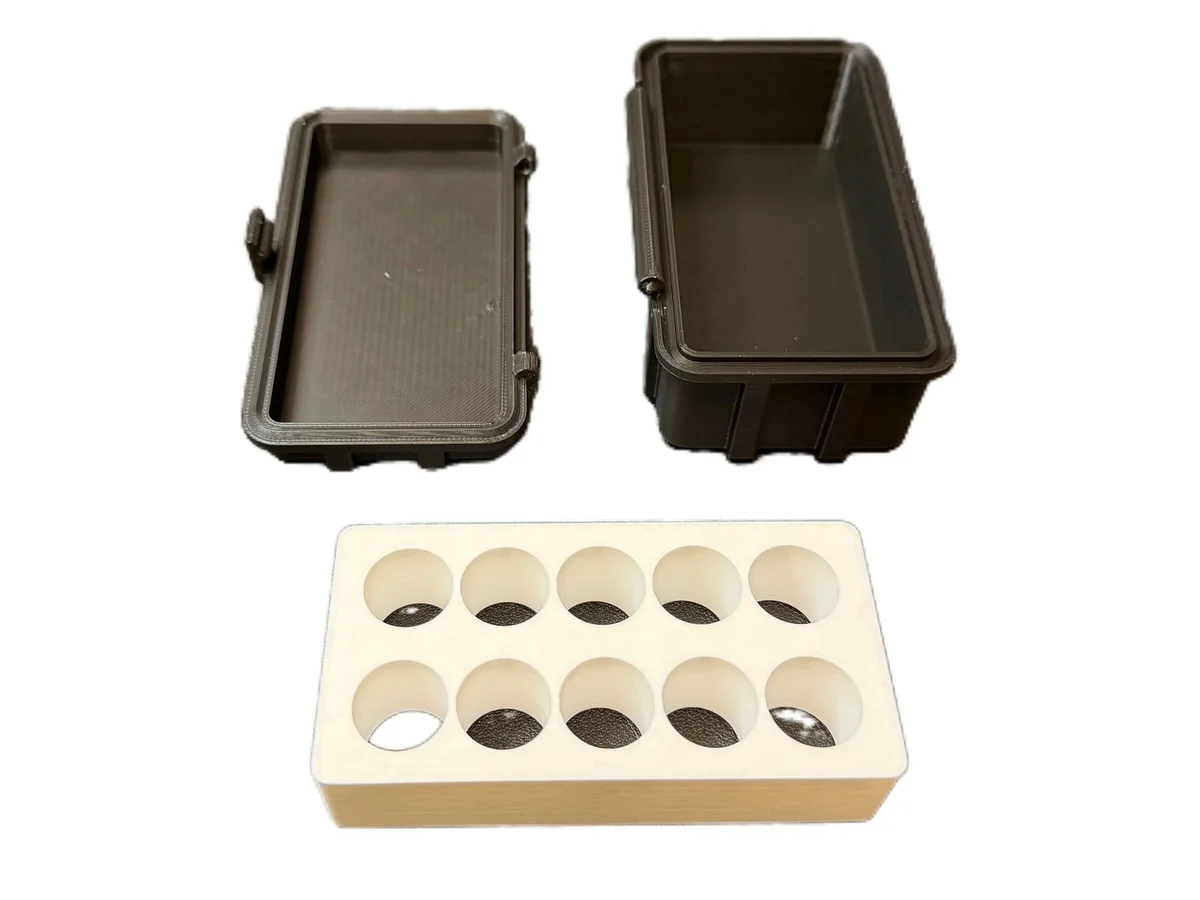 10-Slot Protective Case for 3ml Vials - Compact Storage photo 3