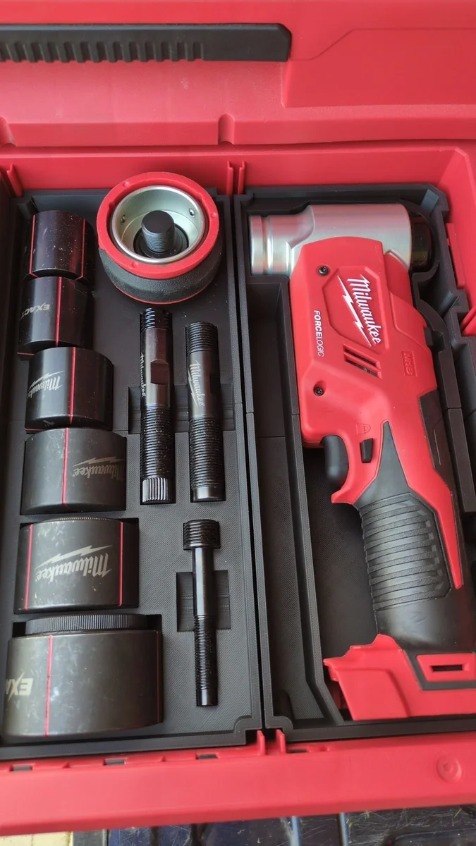 Milwaukee Packout Insert Liner for M18 FORCE LOGIC 6T Knockout Tool photo 2