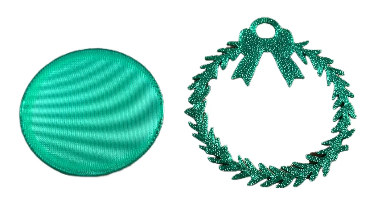 Christmas Photo Frame Ornament for Tree, Wreath Shape Snap-Fit Decoration photo 2