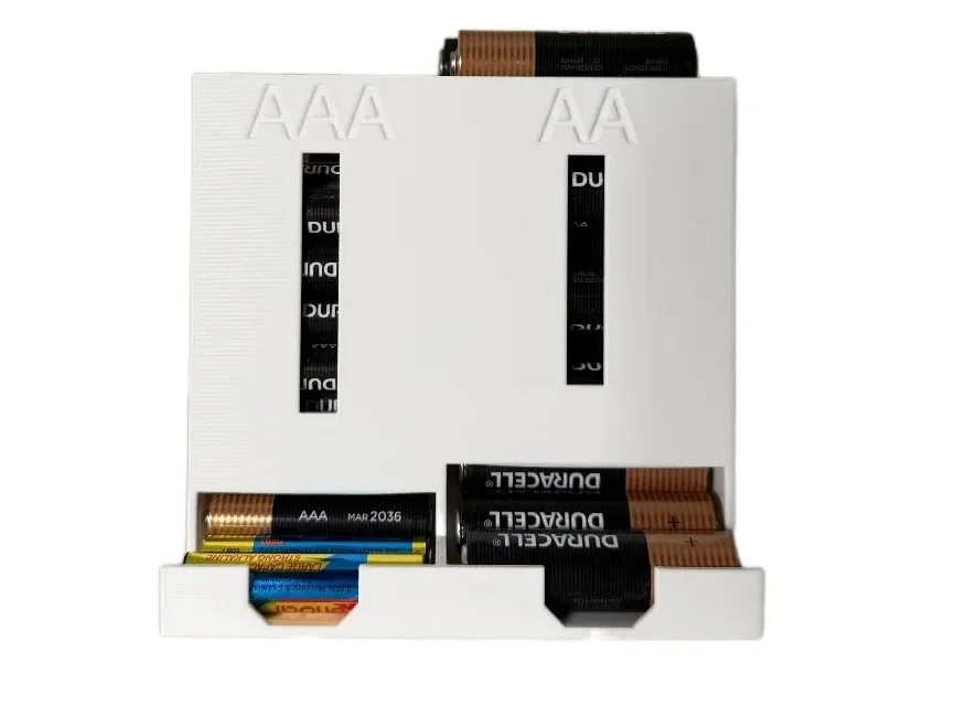Battery Organiser and Dispenser for AA and AAA Batteries photo 1