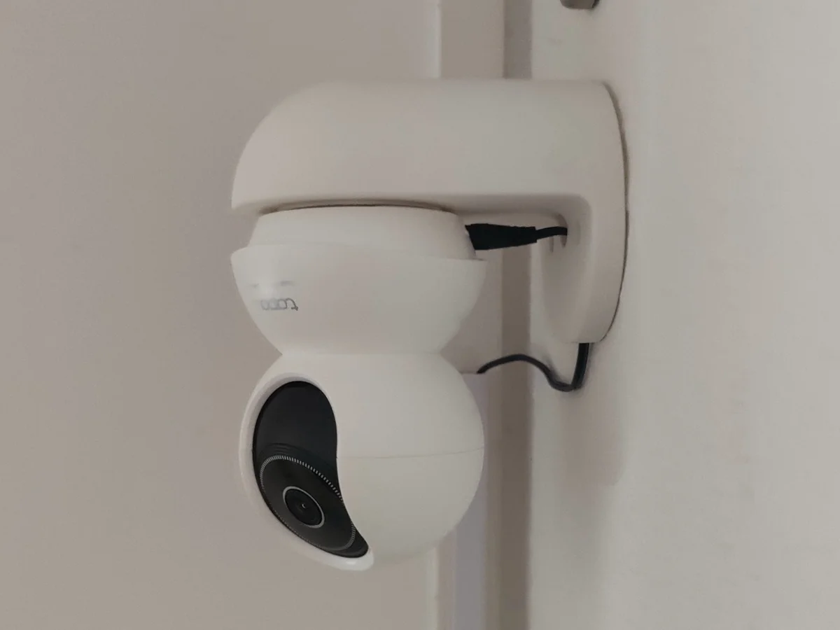 Wall Mount for TP-Link Tapo C200 C220 C222 C230 Security Camera Series photo 1