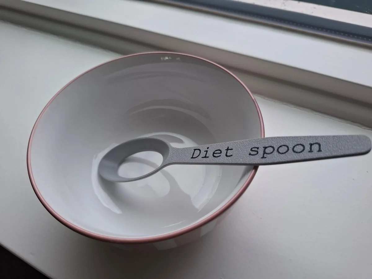 Novelty Diet Spoon Gag Gift for Dieters & Fitness Fans Secret Santa Prank Joke photo 1