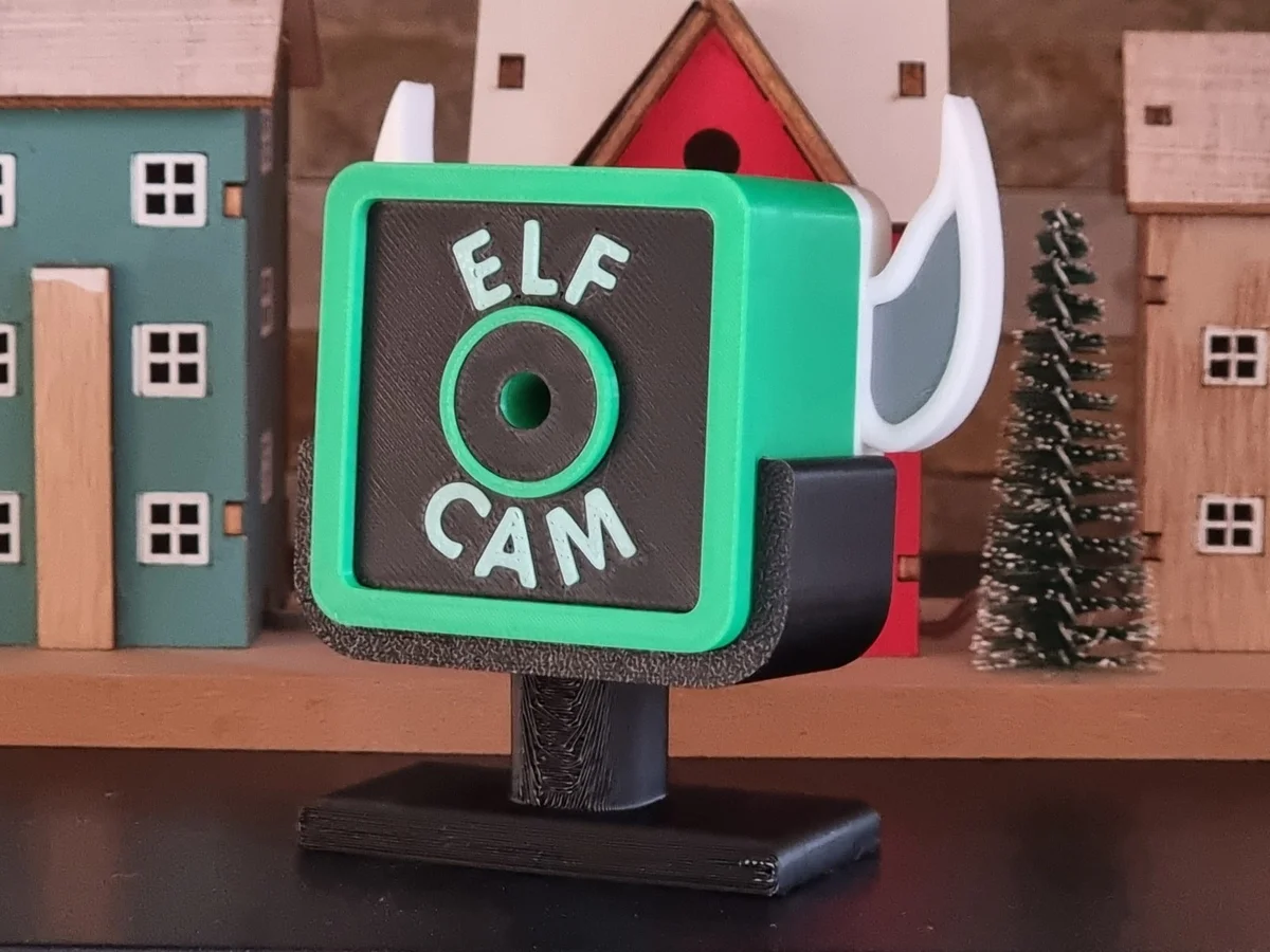 Christmas Elf Cam Decoration for Shelf or Mantelpiece with Elf Ears and Stand photo 3