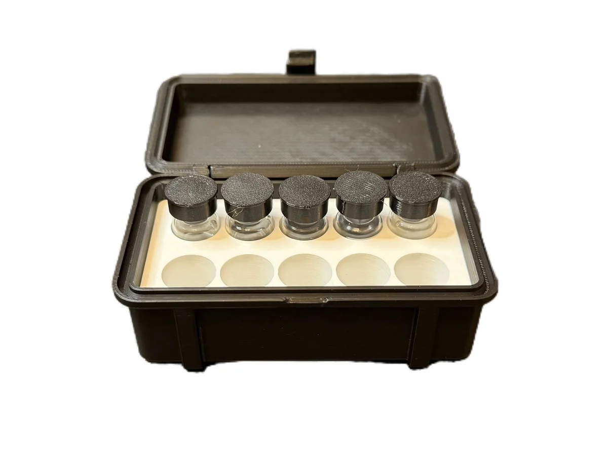 10-Slot Protective Case for 3ml Vials - Compact Storage photo 4